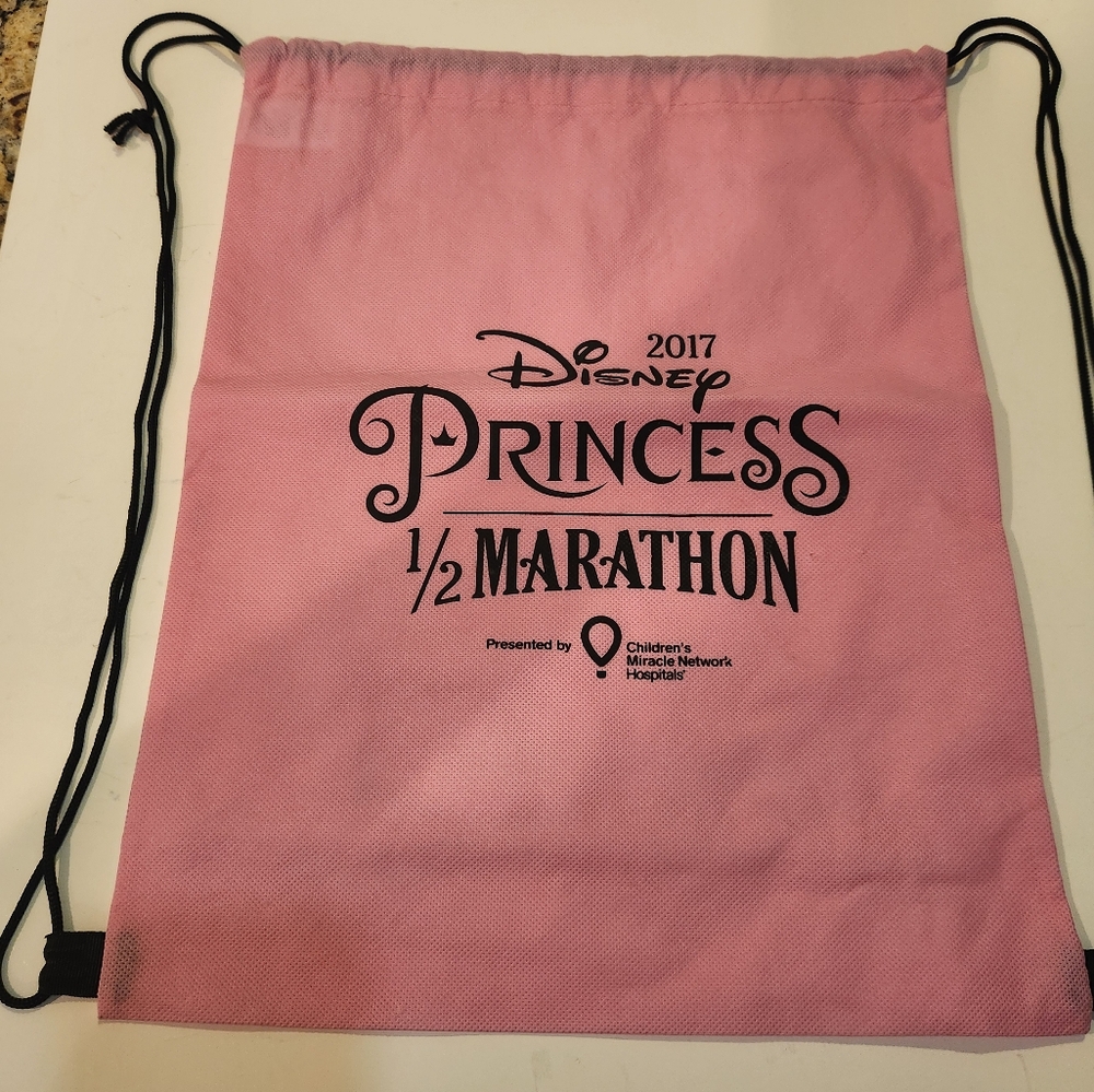 Disney Princess Half Marathon Weekend Drawstring bag ~ Pink